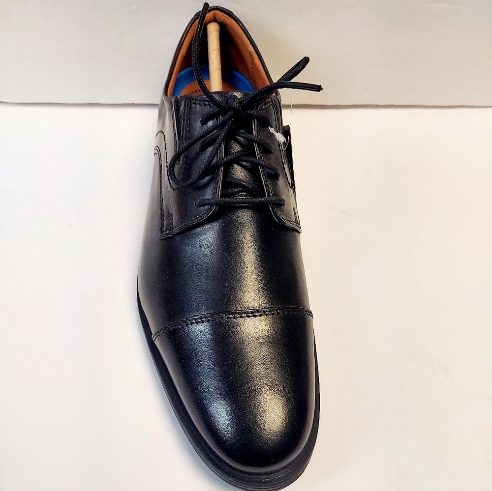 RIGHT SHOE ONLY Clarks Men's Whiddon Cap Black Oxford Lace Up Right Dress Shoe